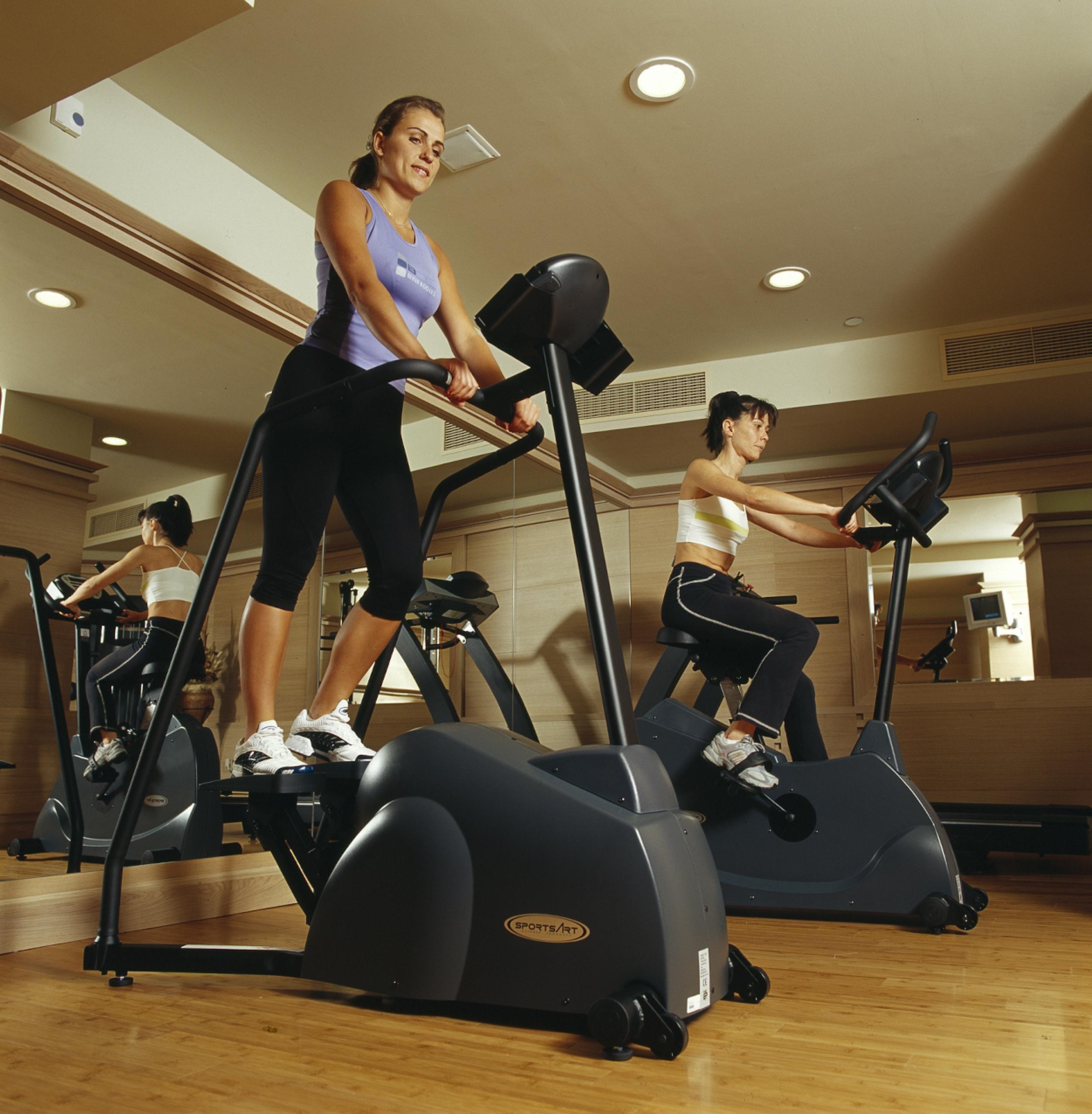Grand Hotel סופיה מראה חיצוני תמונה Elliptical cross trainer
